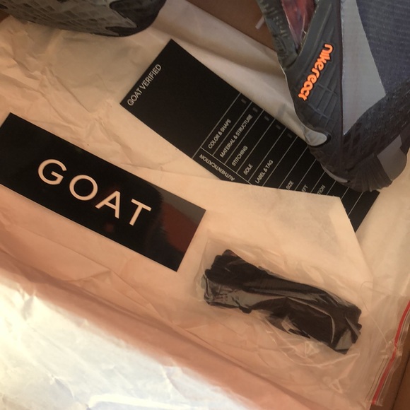 NIKE LEBRON 18 . Low Ep size 9.5 - Picture 8 of 8